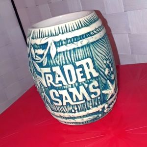 Disneyland Trader Sam's Rum Barrel 4th Edition